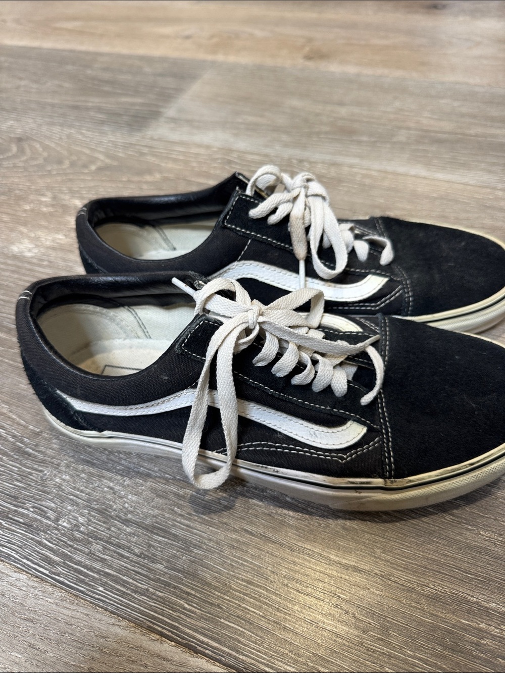 Vans Black and White Low-Top Skate Sneakers - Picture 3 of 5